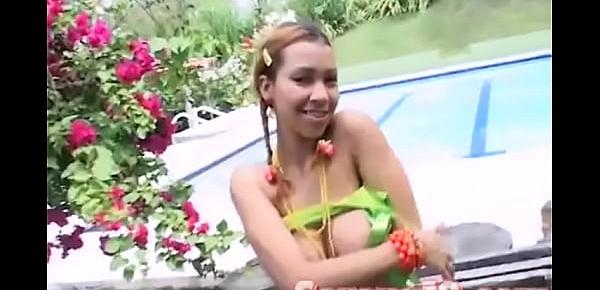  Serena 18 is outdoors with her boobs exposed